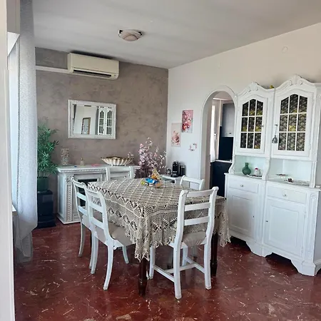 Apartament Viola Monte Felice *